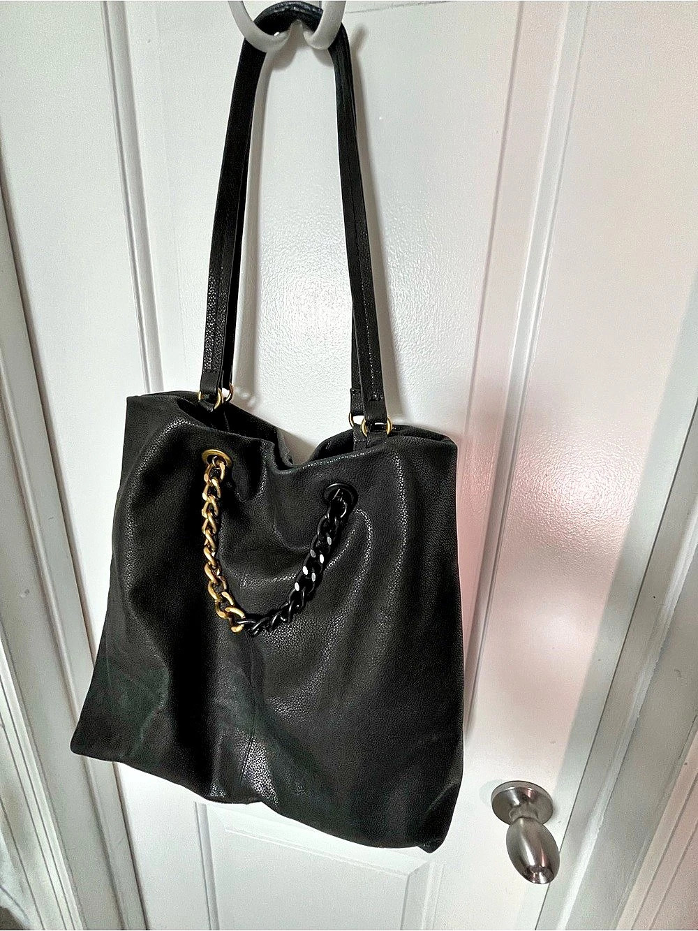 Elliot Lucca Leather Tote Bag in Black